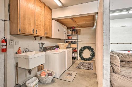 Boho-Chic Home with Game Room Near Lake Gregory! Boho-Chic Home with Game Room Near Lake Gregory!