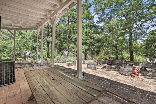 Boho-Chic Home with Game Room Near Lake Gregory! Boho-Chic Home with Game Room Near Lake Gregory!