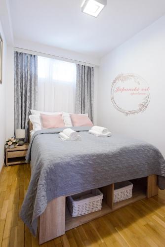 Apartman Japanski vrt Centar - image 5