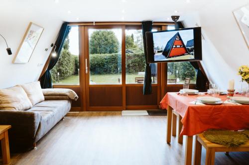 Skats, Nurdachhaus Marie im Nordschwarzwald in Neuhausen (Baden-Wurttemberg)