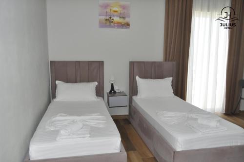 Family Room with Balcony image 9