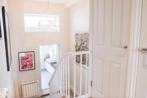 Luxury Apartments - Montpelier Spa - image 3