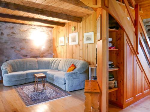 Holiday Home Rustico Tecc Berbis by Interhome in Castro