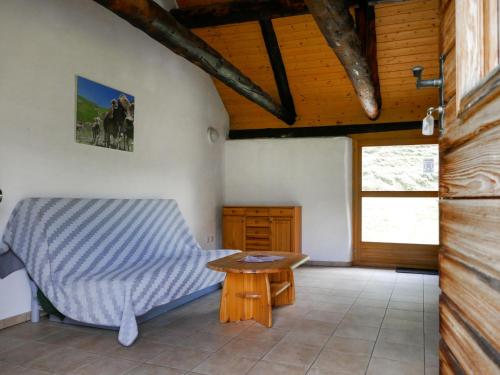 Holiday Home Rustico Dolomia by Interhome in Blenio