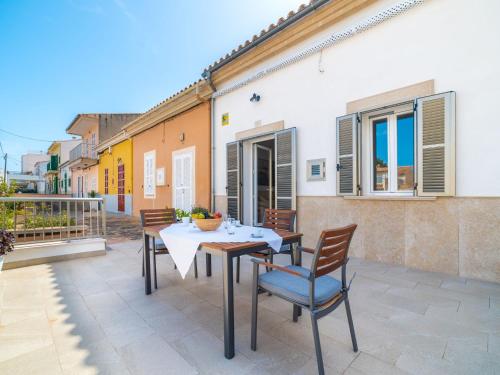 Holiday Home Can Toniet gîte à louer C'an Picafort