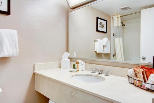 Stayable Select Gainesville Wyndham Garden Gainesville is perfectly located for both business and leisure guests in Gainesville (FL). The property offers guests a range of services and amenities designed to provide comfort and c