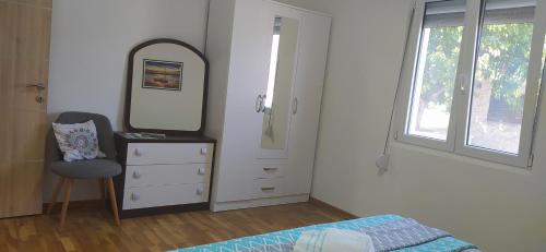 Apartment - Ground Floor image 10