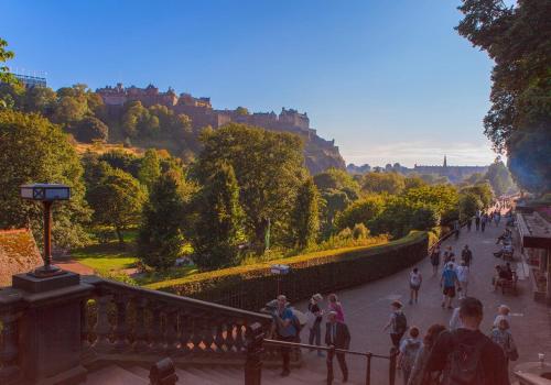 Causewayside Apartment - The Edinburgh Address