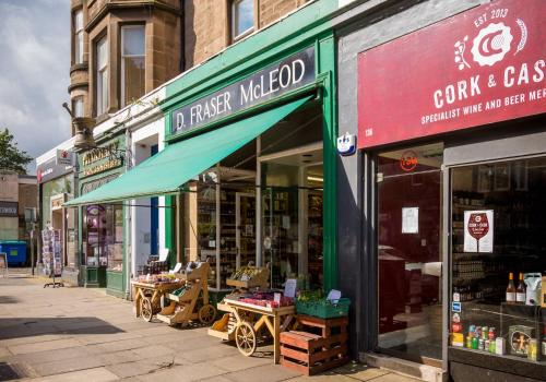 The Edinburgh Address - Classic Marchmont Charm - image 10