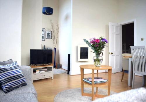Mapmakers Townhouse - The Edinburgh Address - image 9