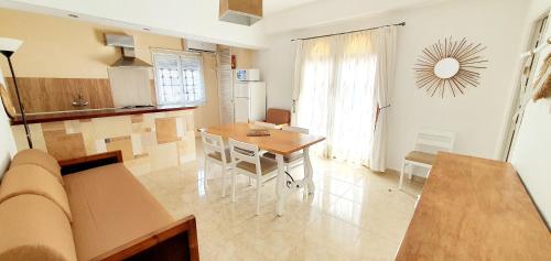 Granada Apartments Familiar Deluxe - image 14