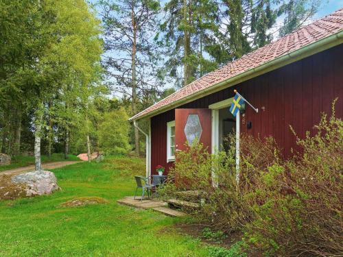 Two-Bedroom Holiday home in Åsarp 3 - Åsarp