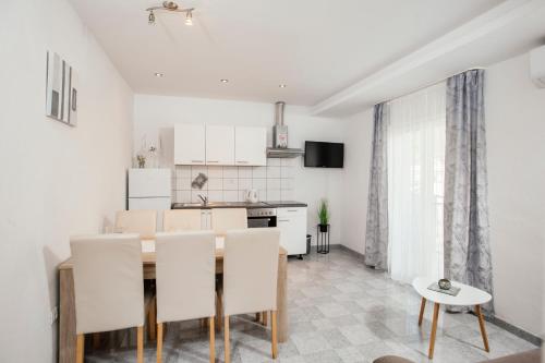 Two-Bedroom Apartment image 4