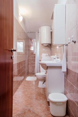 Apartment with Sea View image 7