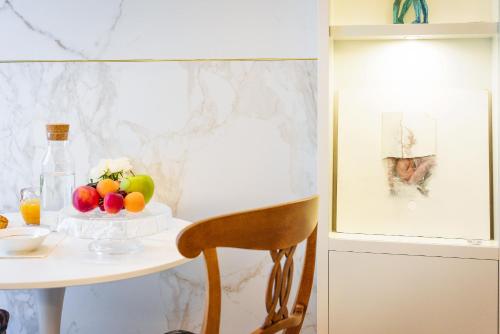 Modern Art Apartments in Florence - image 11