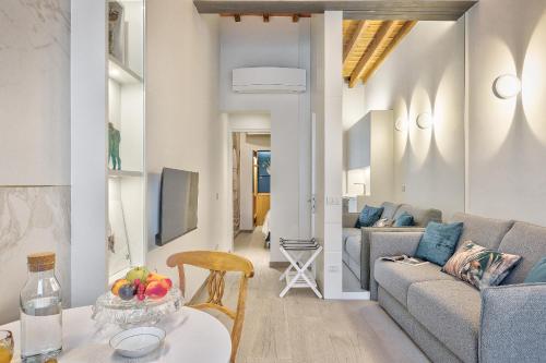 Modern Art Apartments in Florence - image 6