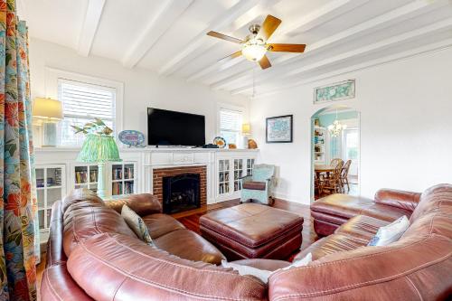Aqua Breeze by the Sea in Galveston, USA