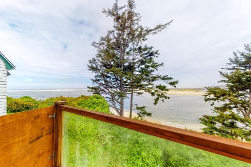Enjoy the View in Waldport