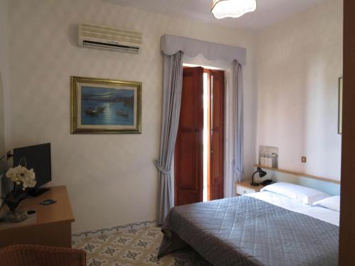 Hotel Santa Maria Stop at Hotel Santa Maria to discover the wonders of Forio dIschia. Offering a variety of facilities and services, the hotel provides all you need for a good nights sleep. Service-minded staff will 