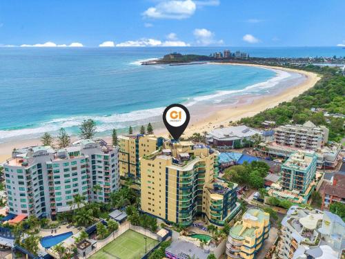 Top Floor Beachside Apartment in the Heart of Mooloolaba Top Floor Beachside Apartment in the Heart of Mooloolaba