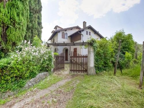 Belvilla by OYO Villa Cerignano - Accommodation - Fivizzano