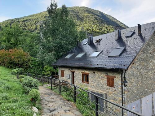  Bonic i acollidor Triplex amb vistes in 25528 Bohí