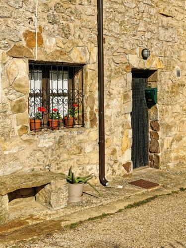Ieeja, Casa independiente y completa con una habitación "Venta de Cidones" (Casa independiente y completa con una habitacion "Venta de Cidones") in Cidones