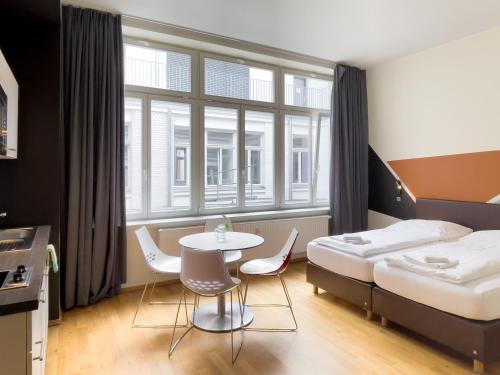 Five Elements Hostel Leipzig - main image