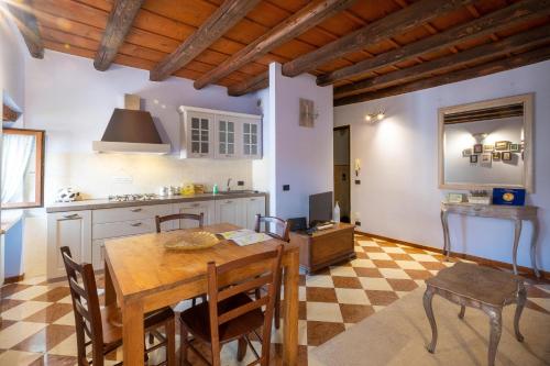 Casa Perotti, Verona (fotografie 2)