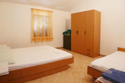 A2 - apt near beach with terrace and the sea view, Blato (photo 8)