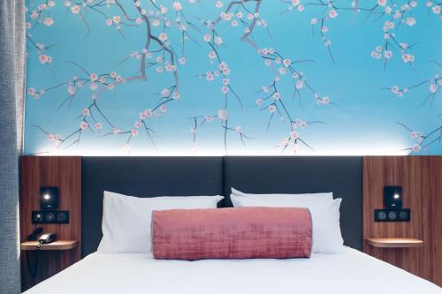 2 queen beds