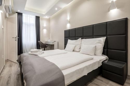Prime star Deak ter Modern Luxury Apartments Budapest - image 5