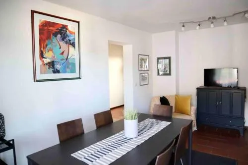 Art Apartment l Zentral & SeeNah in Pörtschach am Wörthersee, Österreich