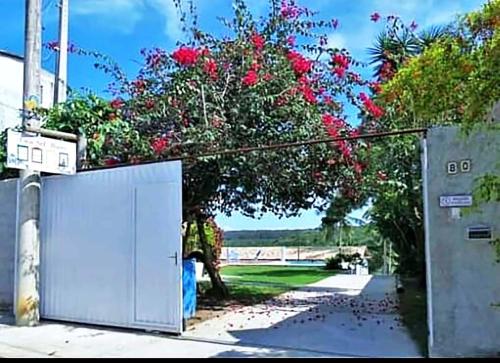 Suite em pousada no ES com lazer completo e WiFi