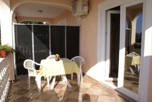 Apartment Nevenka - image 10
