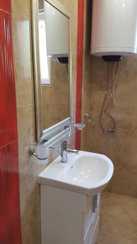 South Coast Apartments - image 14