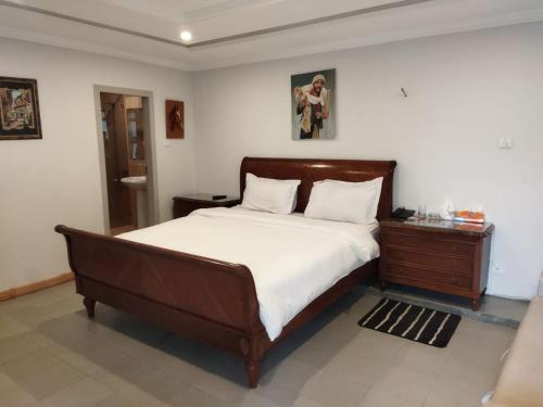 Gawalmandi Serenity Kalam