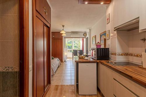 797 Holiday Rentals- Estudio para 3 en Aguila con lindas vistas.