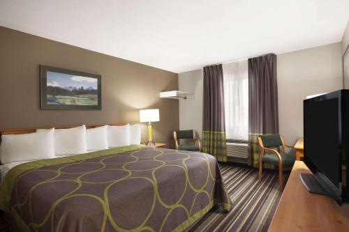Super 8 by Wyndham Bozeman in Bozeman, USA