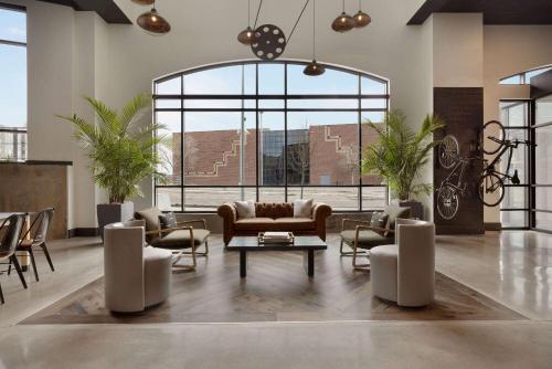 Lobi, Origin Westminster a Wyndham Hotel in Westminster (CO)