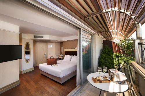 ファロス オールド シティ ホテル