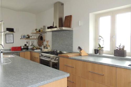 virtuve, Villa with view in the hart of Langhe in Serravalle Langhe