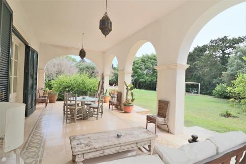 Facilities, Relais Delle Rose in Castromediano