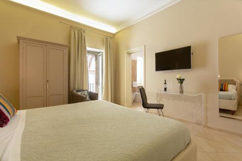 Maecò Ortigia B&B