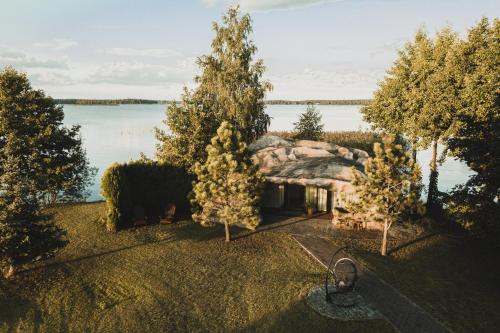 Island Senču Sils