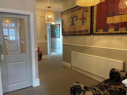 Room Only Rental 19 Former Hotel with Self Entry Key
