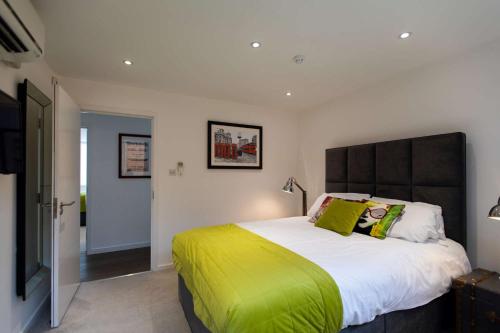 Picture of Trafalgar Apartments - Charing Cross