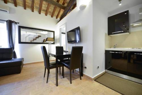 Ibernesi - Charming apartment at the Roman Forums, Roma (foto 6)