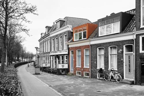 Cozy Typical Dutch Apartments in Korrewegwijk