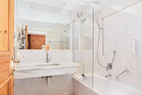 Luxury All Inclusive Resort Schwarzbrunn - 4 Stars Superior Room Type - Studio with Sofa Bed
